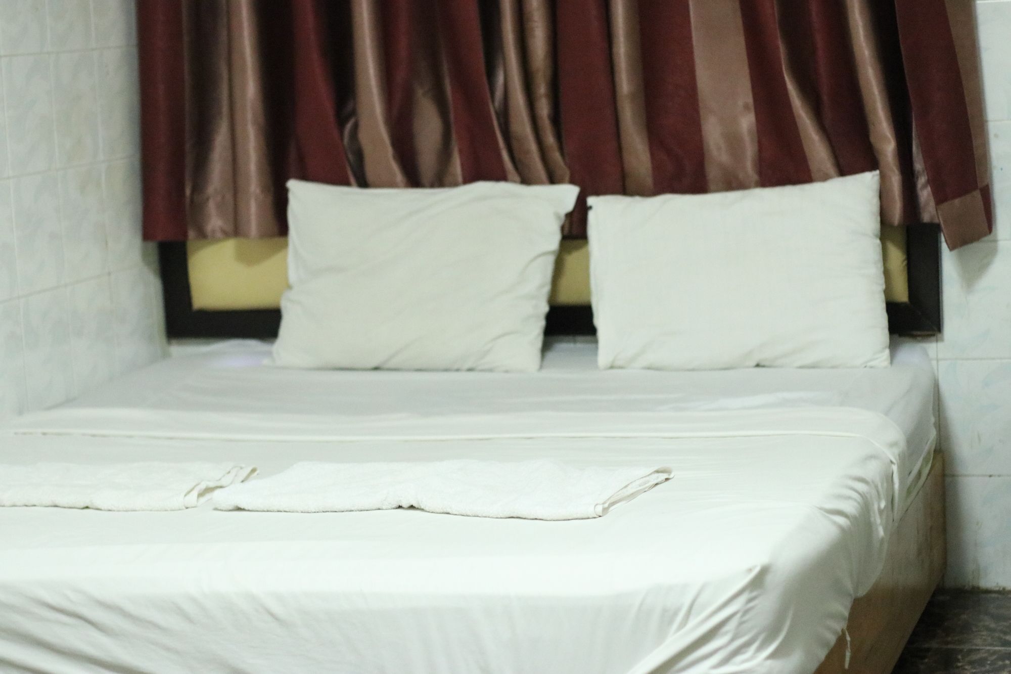 Golden Boat Guesthouse プノンペン エクステリア 写真